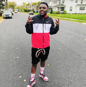 Meet your Posher, Pierre michel